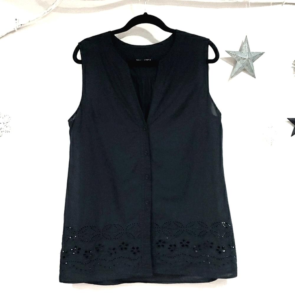 Della Spiga Italy Black Sleeveless Lace Trim Blouse